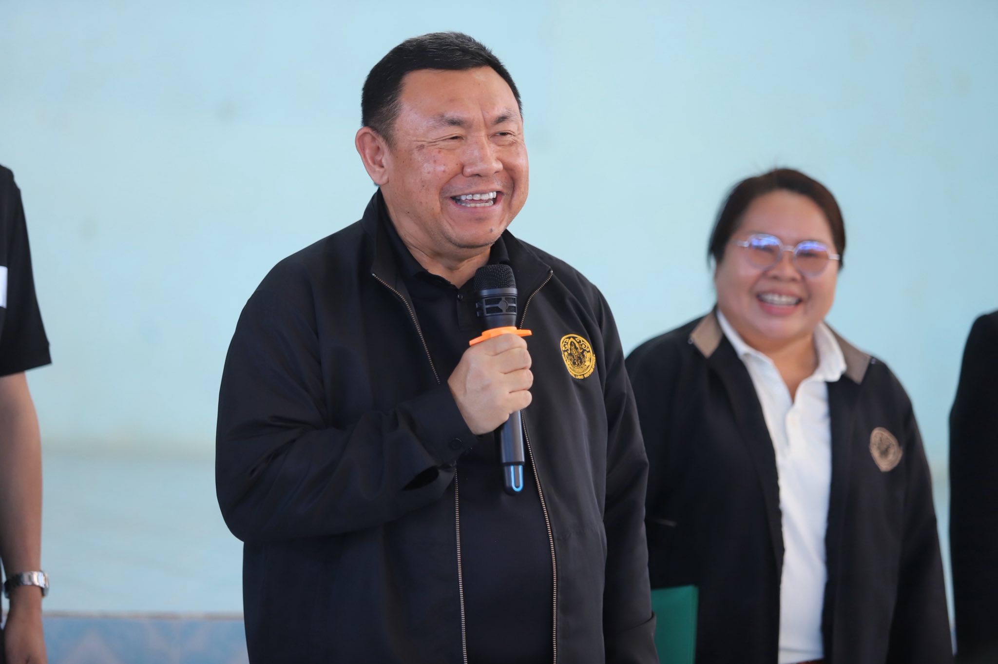 title - “ส.ป.ก. ไม่ทิ้งใครไว้ข้างหลัง” เลขาฯ สั่งลุย ศูนย์เคลื่อนที่ เร่งช่วยเกษตรกรในเขตปฏิรูปที่ดินในพื้นที่เสี่ยงภัย